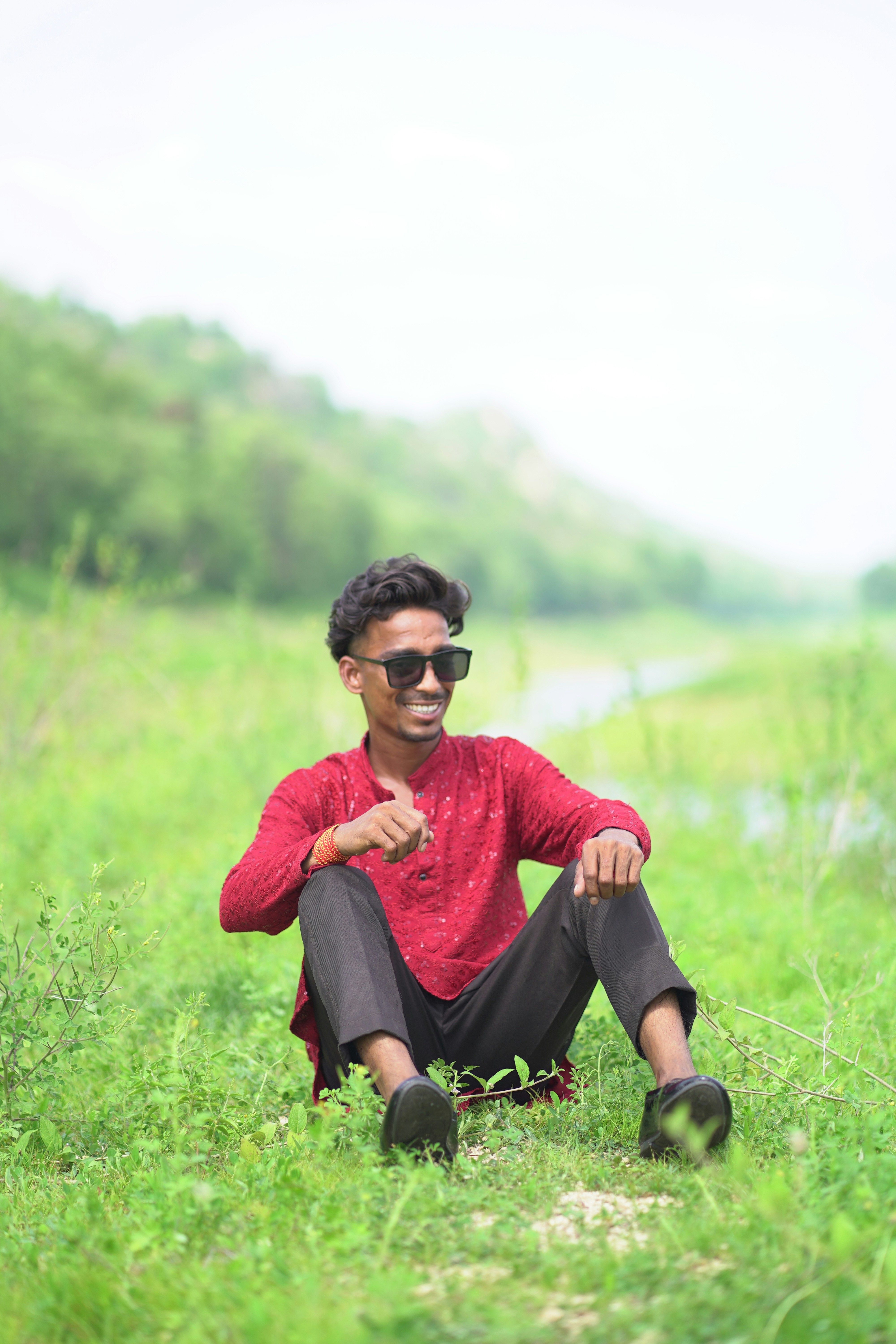 热门推荐影片封面：星夜追踪