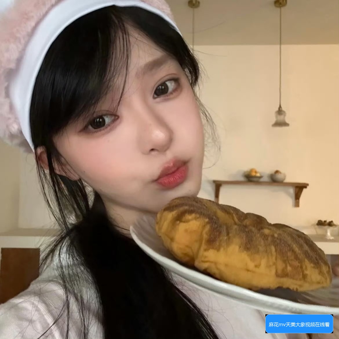 麻花MV、果冻MV、梦幻MV和蘑菇MV有哪些不同之处，如何欣赏这些具有特色的音乐视频